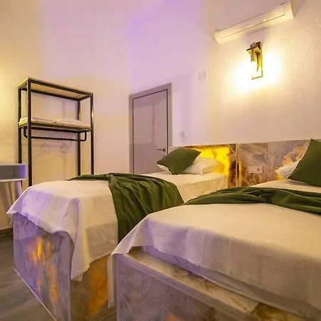 Onyx-s Ferah Muhafazakar Villa