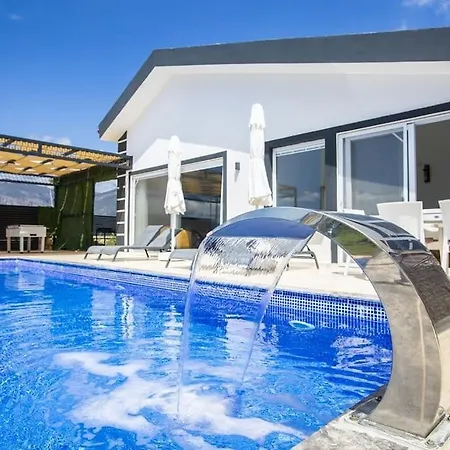 Villa Onyx-s Ferah Muhafazakar