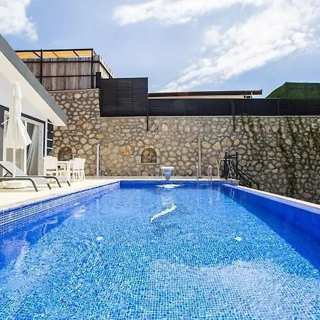 Villa Onyx-s Ferah Muhafazakar